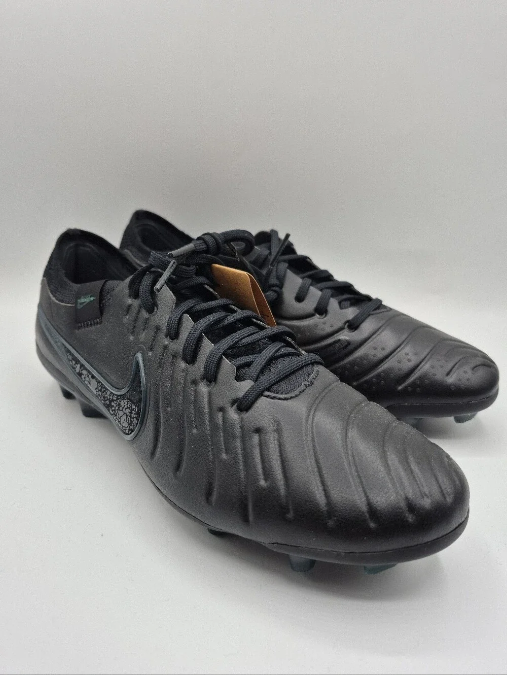 Nike Tiempo Legend 10 Elite Soccer Boots Cleats Shadow Pack Men's 7.5 / Womens 9